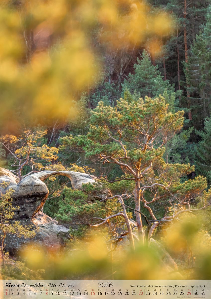 Nástěnný kalendář 2026, Příhrazské skály, Český ráj, strana měsíce březen, verze na výšku