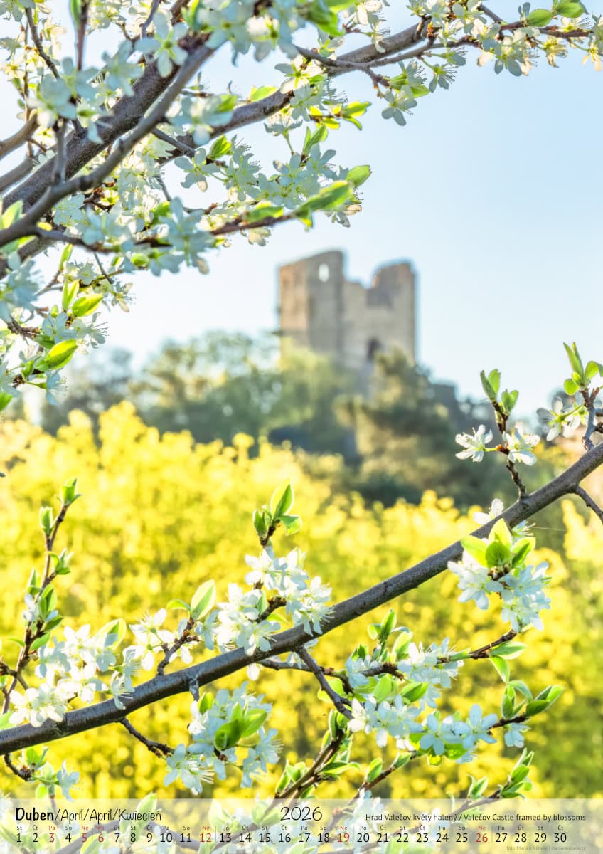 Nástěnný kalendář 2026, Příhrazské skály, Český ráj, strana měsíce duben, verze na výšku