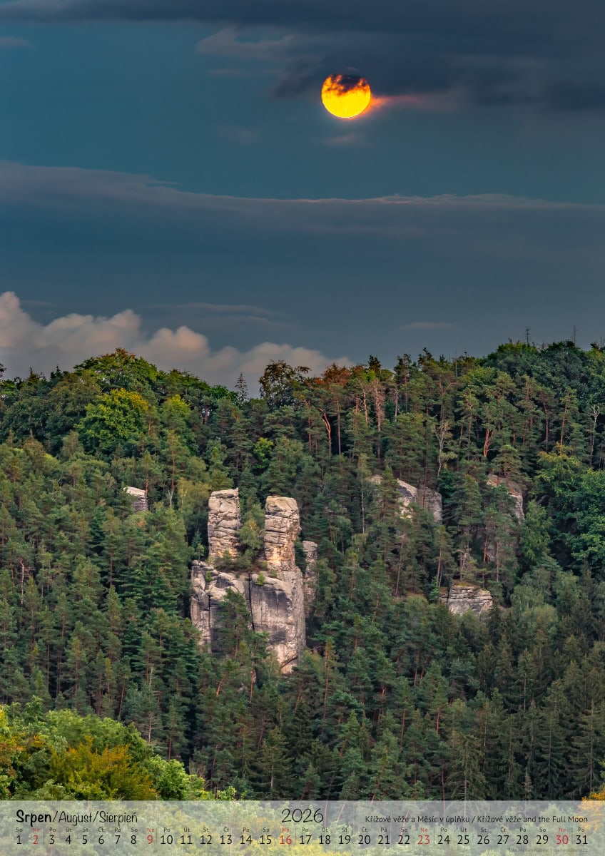 Nástěnný kalendář 2026, Příhrazské skály, Český ráj, strana měsíce srpen, verze na výšku